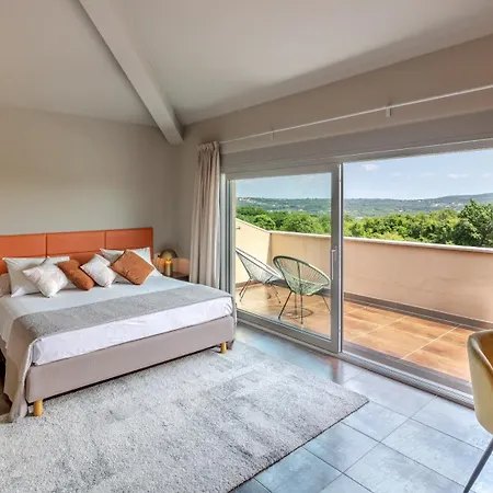 Vikendica In Zartinj - Luxury Privacy Heated Pool With Auto Cover